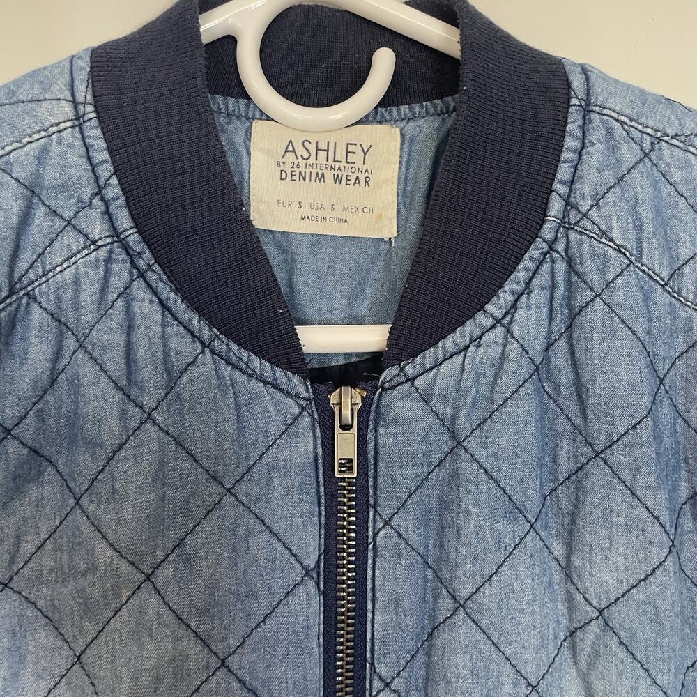 Ashley by 26 International Quilted Blue Denim Jacket Women's Small Full Zip READ - Picture 5 of 12